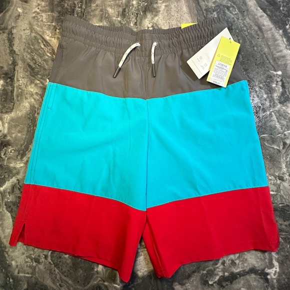 NWT Boy Swim Trunk All in Motion size large 12/14 (k221) - Picture 2 of 5